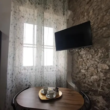 Locanda Dell'Arcangelo Bed and Breakfast Rocca Massima Camera foto